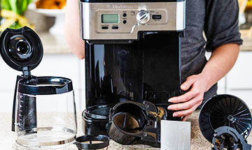 How Do You Clean an Espresso Machine at Home?