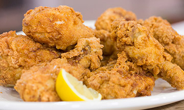 How To Reheat Fried Chicken So That It Stays Deliciously Yum