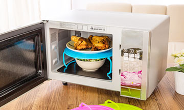 Is Plastic In Microwave Dangerous?