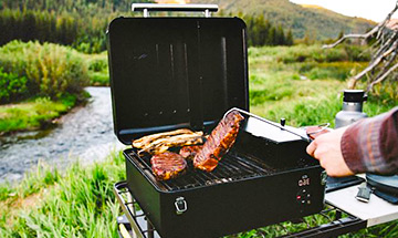 Advantages and Disadvantages of Portable Gas Grills Advantages and Disadvantages of Portable Gas Grills